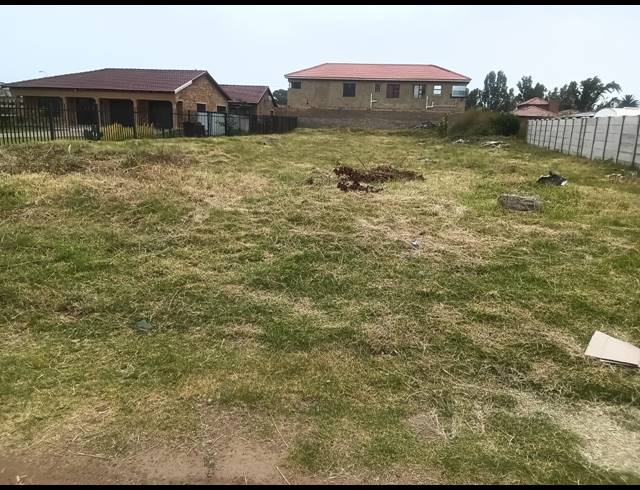 1,083M² VACANT LAND FOR SALE IN RIVERSDALE